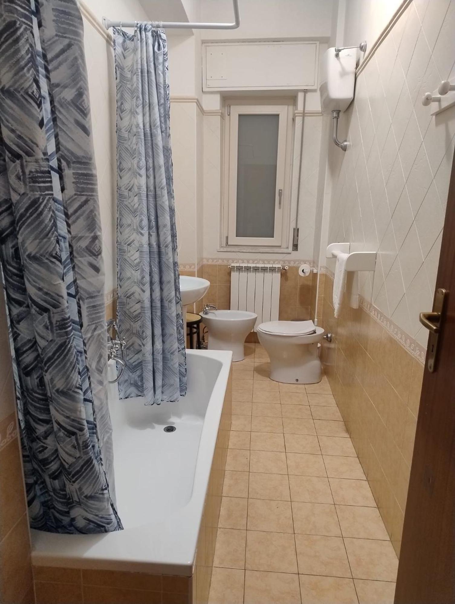 L'Attico Affittacamere B&B Catanzaro Bagian luar foto
