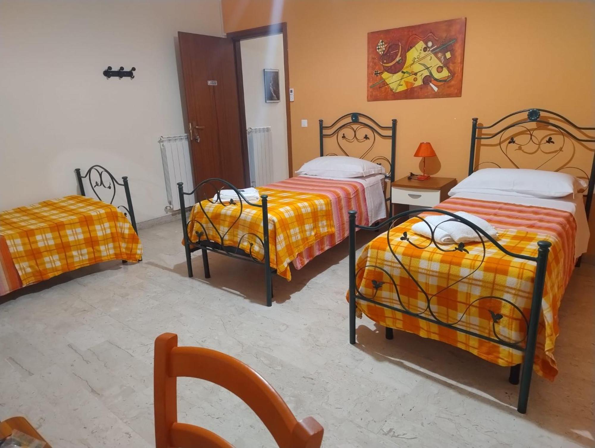 L'Attico Affittacamere B&B Catanzaro Bagian luar foto