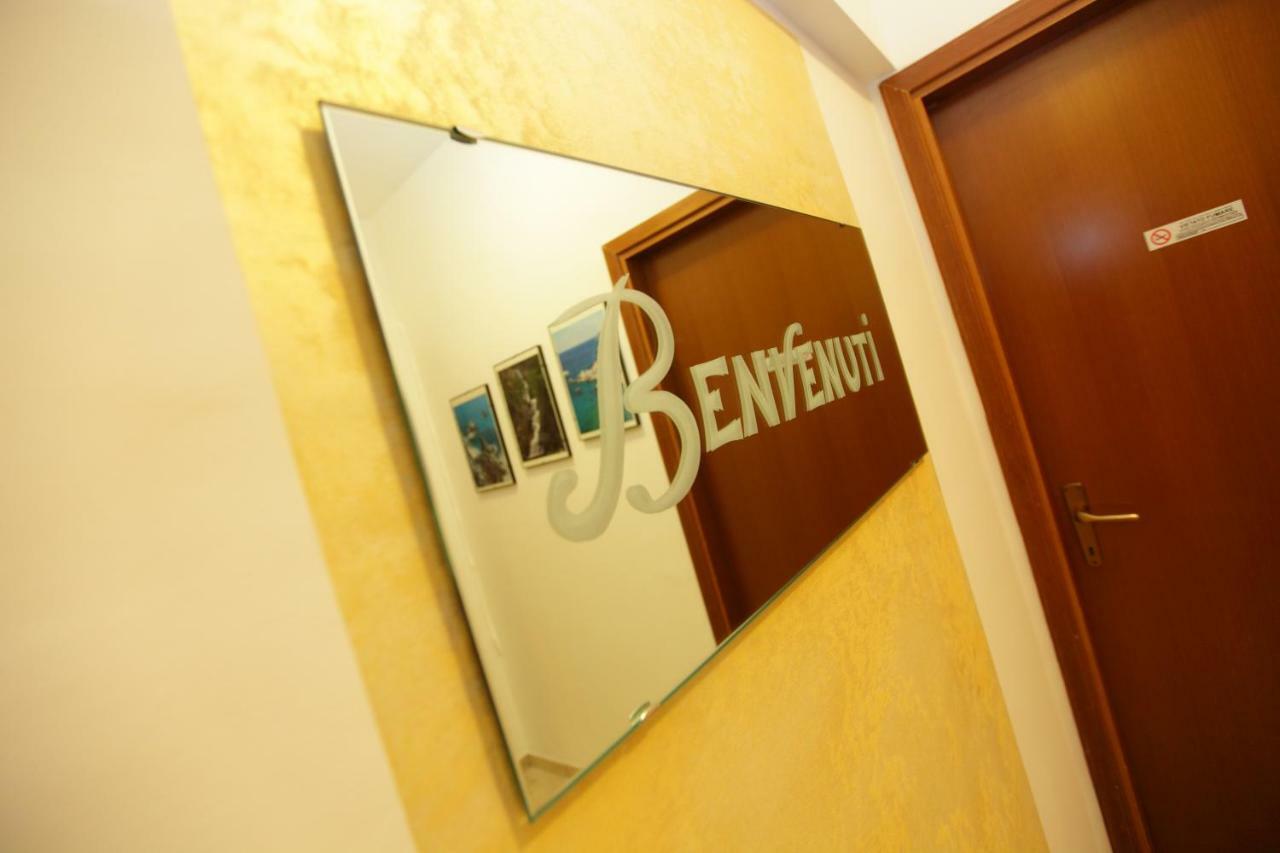 L'Attico Affittacamere B&B Catanzaro Bagian luar foto